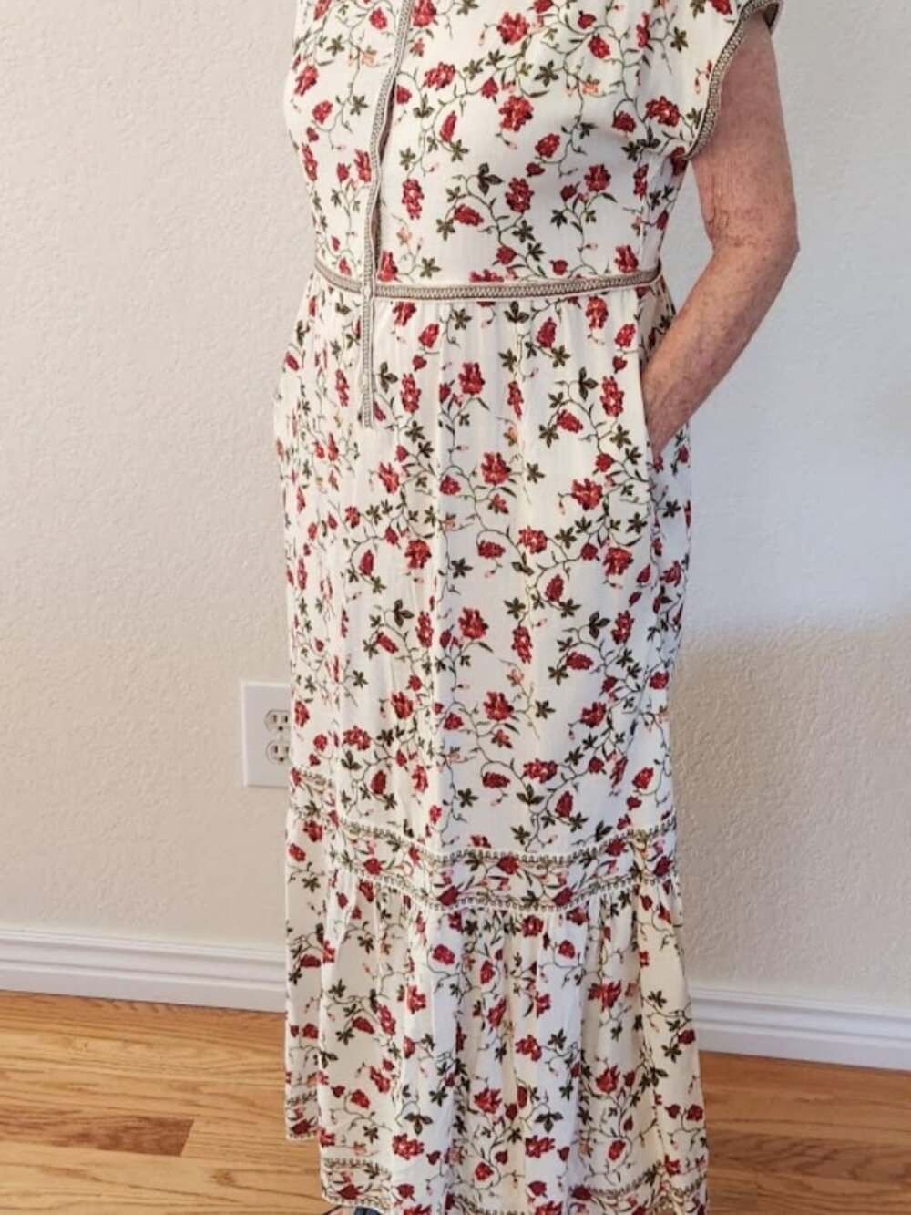 Max Studio Floral Maxi Dress - Picture 8 of 9